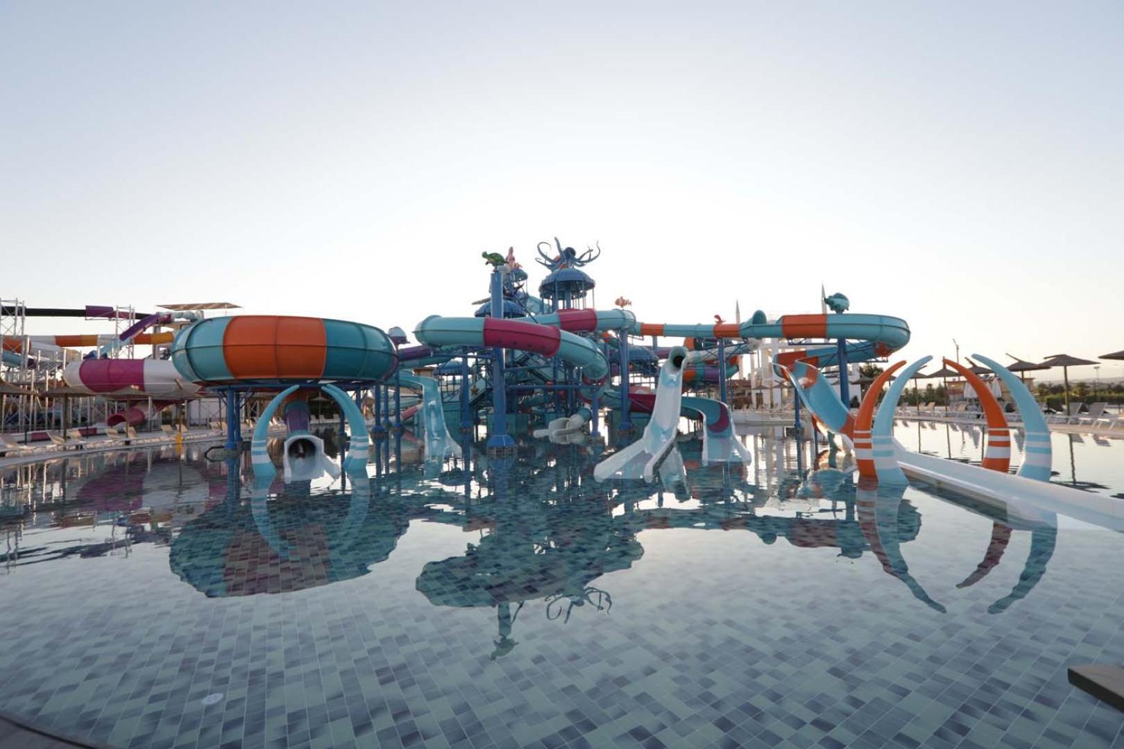 Hotel Dream Water World Side Exteriér fotografie